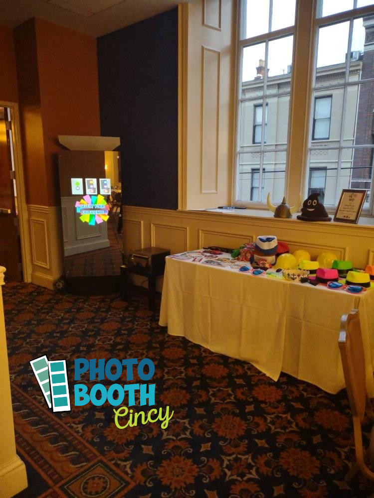 Best Cincinnati wedding venues for photo booths